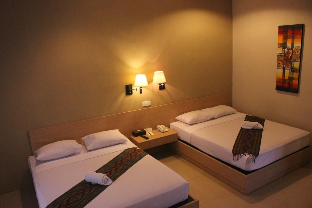 Ubud Hotel And Villas Malang Exterior foto